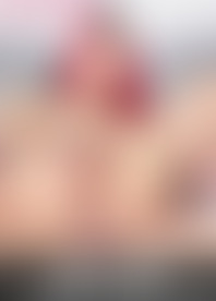 R*d T*l Is T*d to a H*d F*g