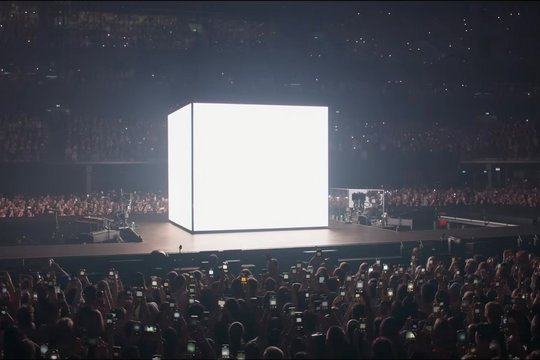 Billie Eilish - Hit Me Hard and Soft: The Tour - Szenenbild 4 Billie Eilish - Hit Me Hard and Soft: The Tour - Szenenbild 4