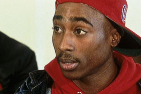 Tupac - Resurrection - Szenenbild 2