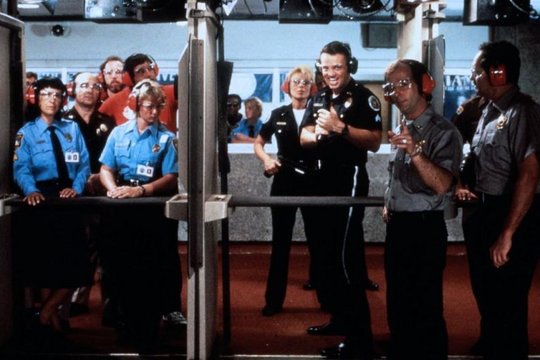 Police Academy 5 - Auftrag Miami Beach - Szenenbild 7 Police Academy 5 - Auftrag Miami Beach - Szenenbild 7