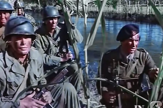 Nur drei kamen durch - Szenenbild 2 Nur drei kamen durch - Szenenbild 2