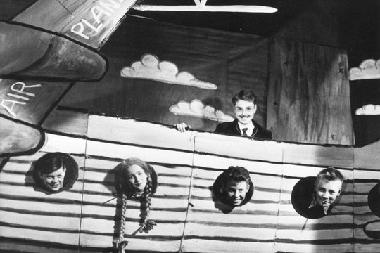 Das fliegende Klassenzimmer - Das Original - Szenenbild 2 Das fliegende Klassenzimmer - Das Original - Szenenbild 2
