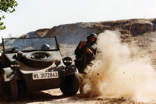 Nur drei kamen durch - Szenenbild 4 Nur drei kamen durch - Szenenbild 4