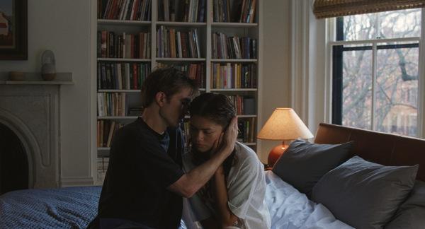 Robert Pattinson und Zendaya in DAS DRAMA - ALLES AUF ANFANG (USA 2026) © A24. Robert Pattinson und Zendaya in DAS DRAMA - ALLES AUF ANFANG (USA 2026) © A24.