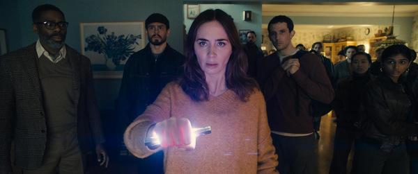 Emily Blunt in >DISCLOSURE DAY – TAG DER WAHRHEIT (USA 2026) © Universal Pictures Emily Blunt in >DISCLOSURE DAY – TAG DER WAHRHEIT (USA 2026) © Universal Pictures