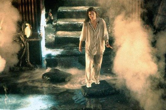 Nightmare on Elm Street 7 - Freddy's New Nightmare - Szenenbild 9 Nightmare on Elm Street 7 - Freddy's New Nightmare - Szenenbild 9