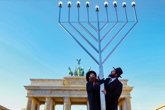 Germans & Jews - Szenenbild 1