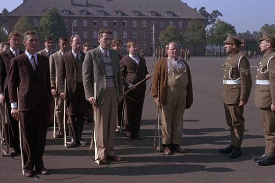 Wie ich den Krieg gewann - Szenenbild 2 Wie ich den Krieg gewann - Szenenbild 2