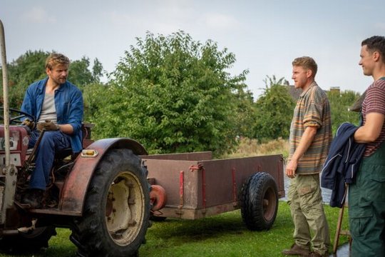 Neuer Wind im alten Land 2 - Erntezeit & Stolz und Vorurteil - Szenenbild 1