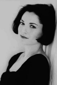 Nadine van der Velde