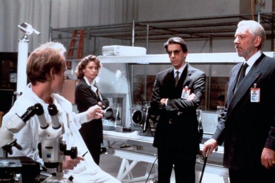 Robert A. Heinleins Puppet Masters - Szenenbild 3