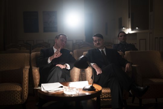 Führer und Verführer - Szenenbild 1