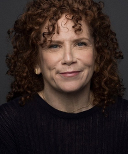Amy Stiller