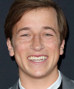 Skyler Gisondo