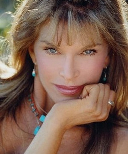 Ann Turkel