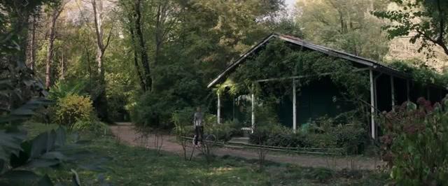 The Burnt Orange Heresy - Trailer - Englisch - SD
