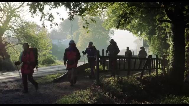Himmel über dem Camino - Trailer - Englisch - SD