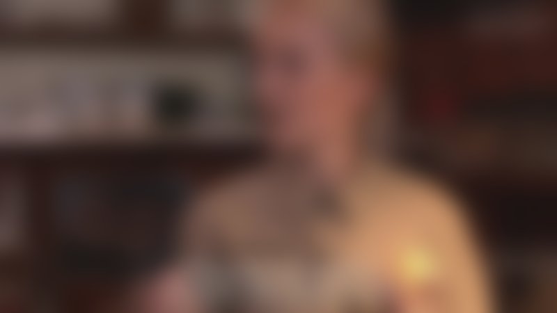 Die traurigen Mädchen aus den Bergen - Trailer - Englisch - SD