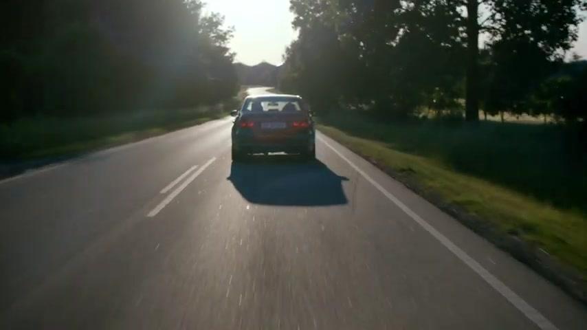 Wildland - Trailer - Englisch - SD
