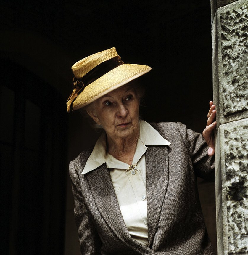 miss marple they do it with mirrors joan hickson