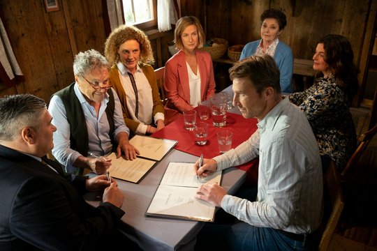 Der Bergdoktor 2008 - Staffel 18 - Szenenbild 1