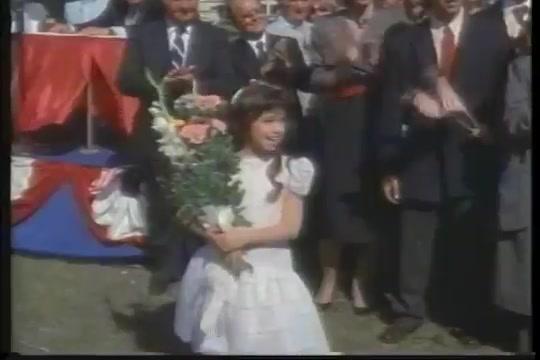 Die Bombe fliegt - Trailer - Englisch - SD