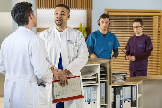 In aller Freundschaft - Die jungen Ärzte - Staffel 10 - Szenenbild 4
