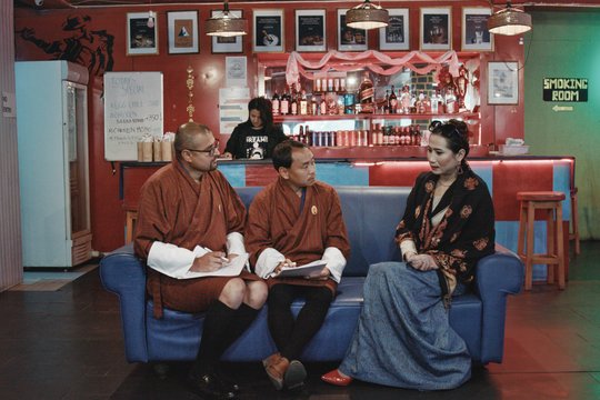 Agent of Happiness - Wo das Glück zu Hause ist - Szenenbild 11