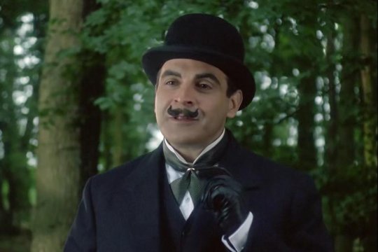 Poirot - Eine Familie steht unter Verdacht - Szenenbild 2