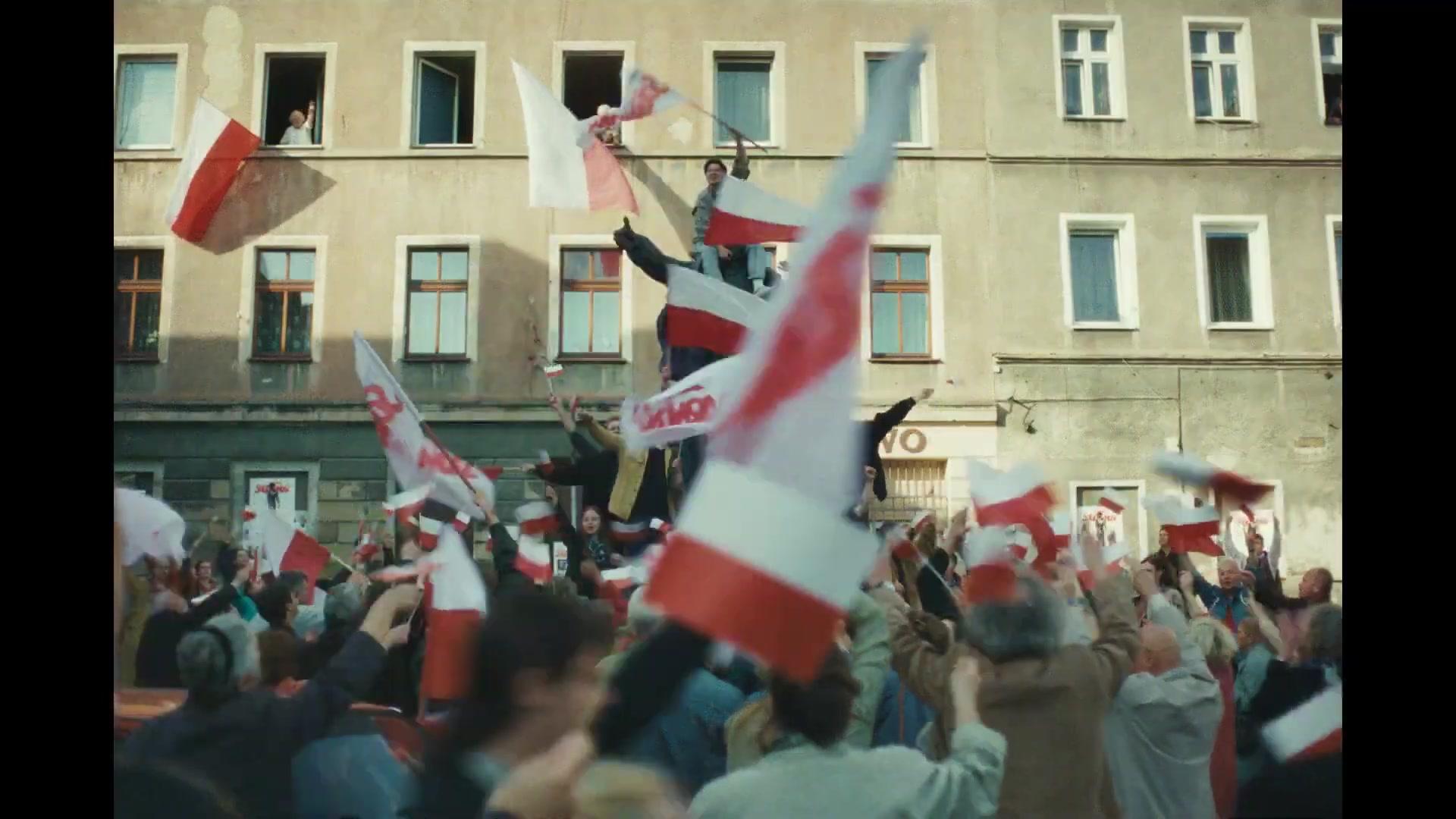 Frau aus Freiheit - Trailer - Englisch - HD