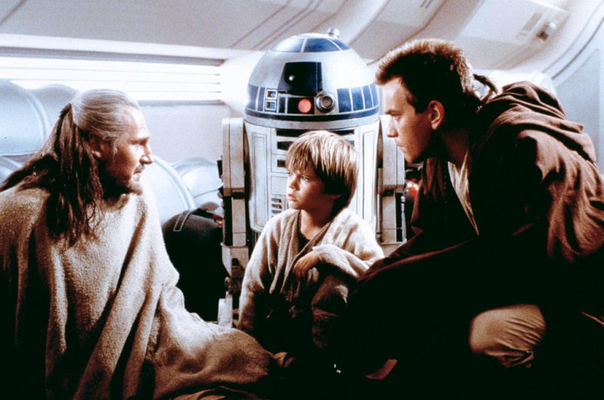Liam Neeson,  Jake Lloyd und Ewan McGregor in 'Star Wars - Episode I' © 20th Century Fox 1999