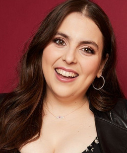 Beanie Feldstein