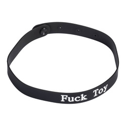 Halsband mit Aufschrift FUCK TOY