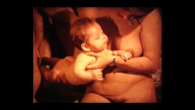 Meine keine Familie - Trailer - Deutsch - SD