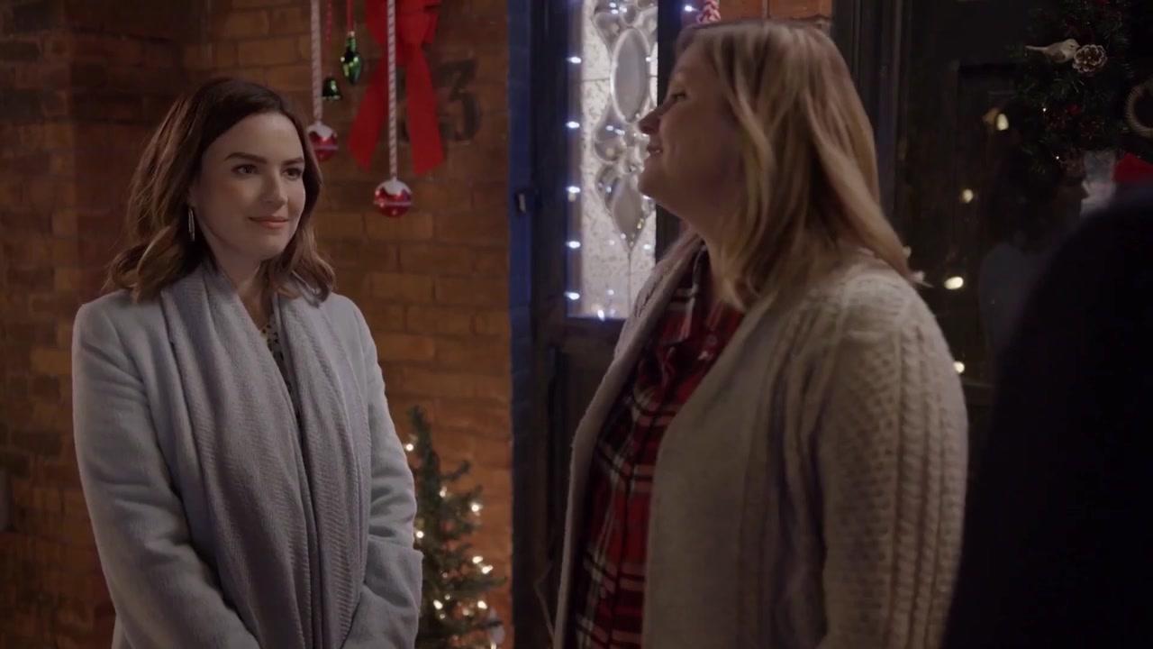 Ein Kuss zu Weihnachten - Trailer - Deutsch - HD