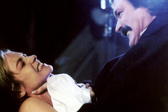 Große TV Momente - Dracula - Szenenbild 2