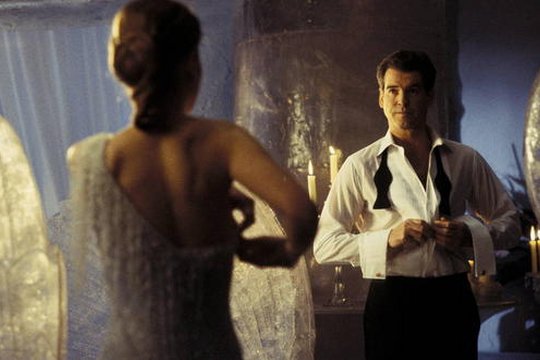 James Bond 007 - Stirb an einem anderen Tag - Szenenbild 17