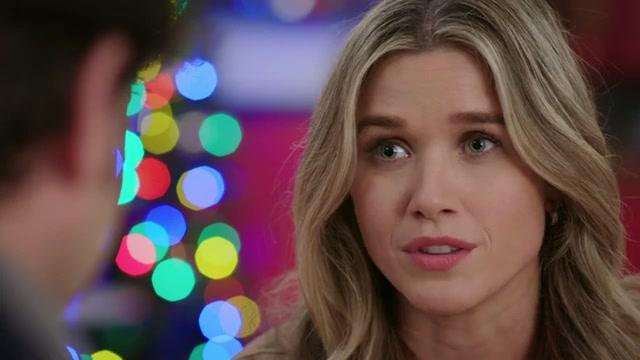 A Royal Christmas on Ice - Auf Schlittschuhen ins Weihnachtsglück - Trailer - Englisch - SD