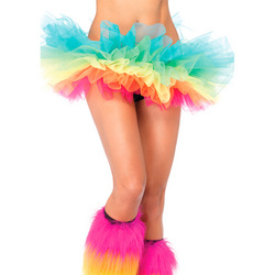 Knapper Tutu in Regenbogenfarben