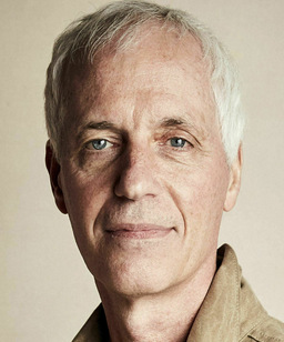 Dan Gilroy
