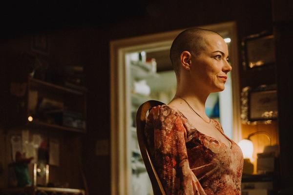 Emma Stone in BUGONIA (Irland/Großbritannien/USA 2025) © Focus Features