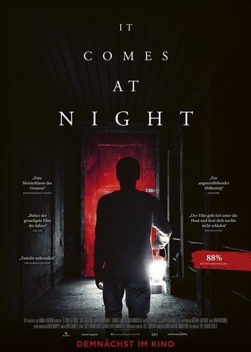 It Comes at Night - Poster 1