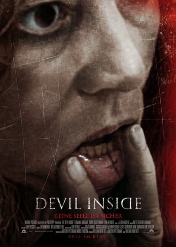Devil Inside - Poster 1
