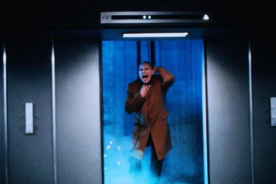 Fahrstuhl des Grauens - Szenenbild 4