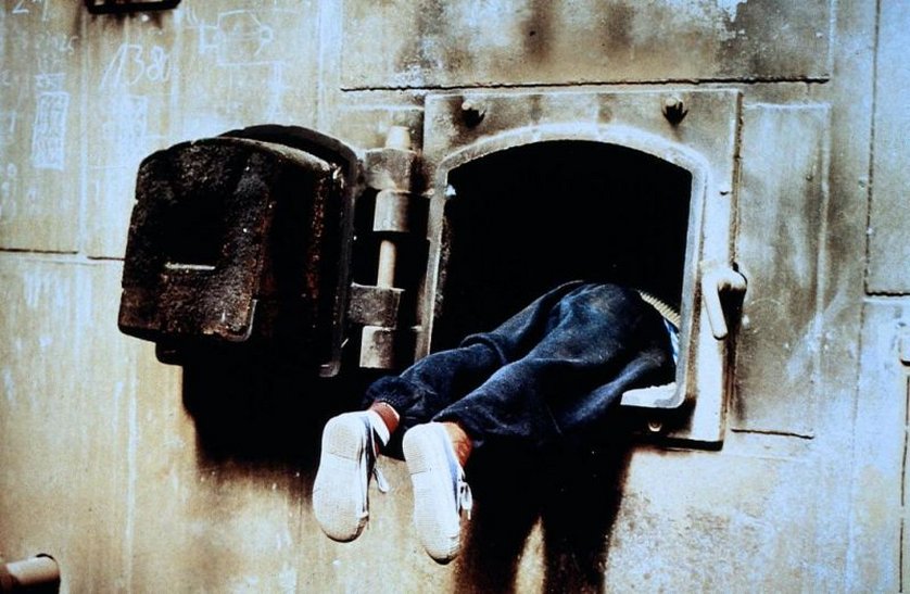 Flussfahrt mit Huhn DVD, Bluray oder VoD leihen VIDEOBUSTER.de