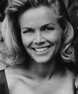 Honor Blackman