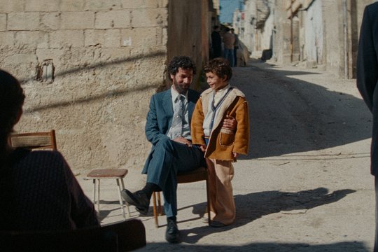 Im Schatten des Orangenbaums - Szenenbild 3