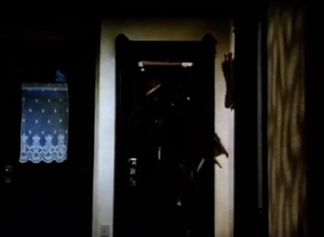 Monster! Überfall im Wandschrank - Trailer - Deutsch - SD