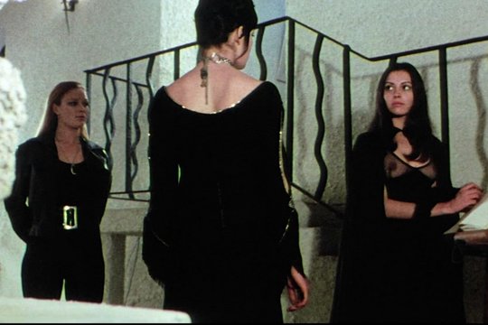 Female Vampire - Erotikill - Szenenbild 7