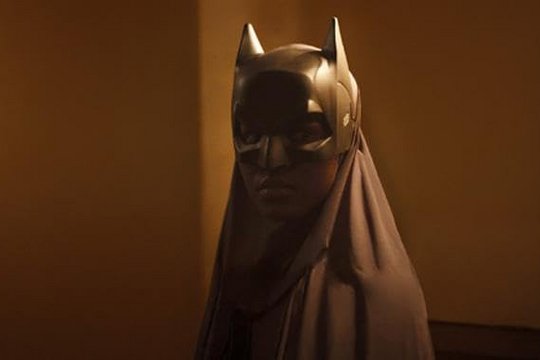 Aisha Can't Fly Away - Szenenbild 8